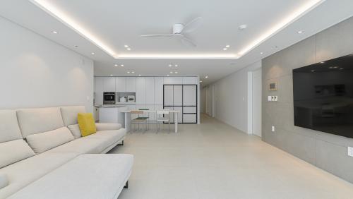 구산 이진캐스빌2단지, Residence, 43py, 김해시 구산동